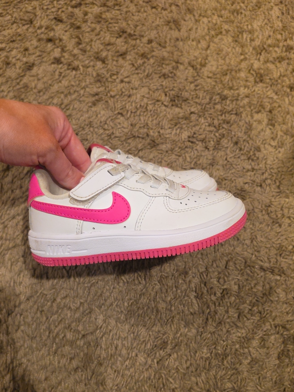 Nike Kids White & Bright Pink Low-Top Sneakers Nike Force 1's